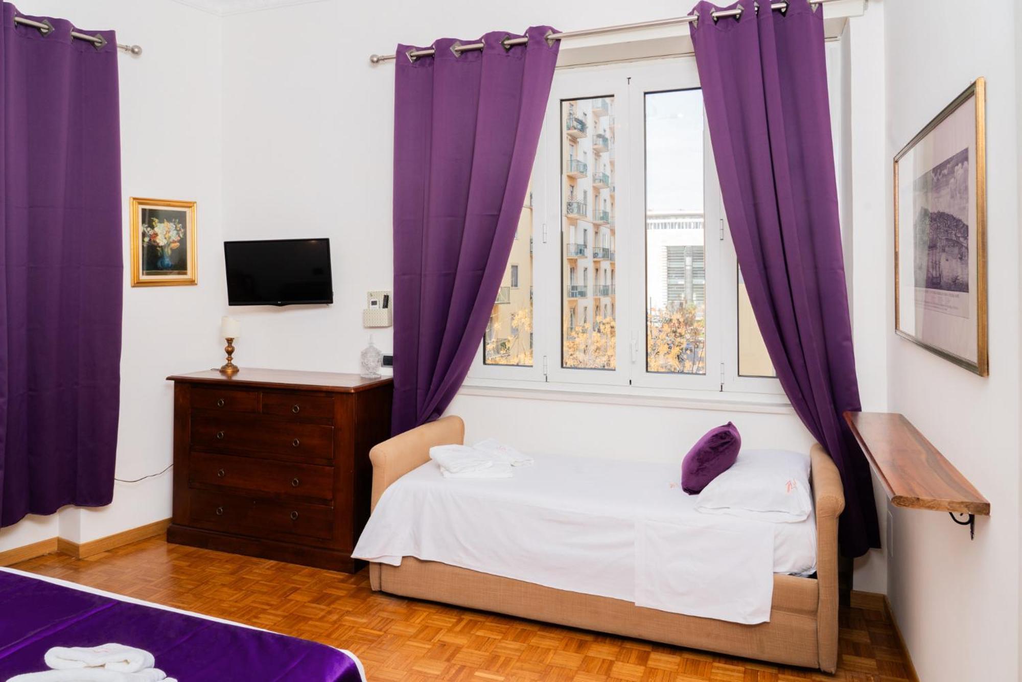 Suite Cervantes Naples Exterior photo