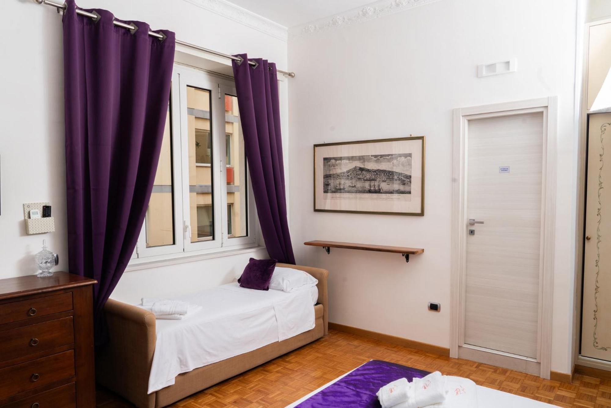 Suite Cervantes Naples Exterior photo