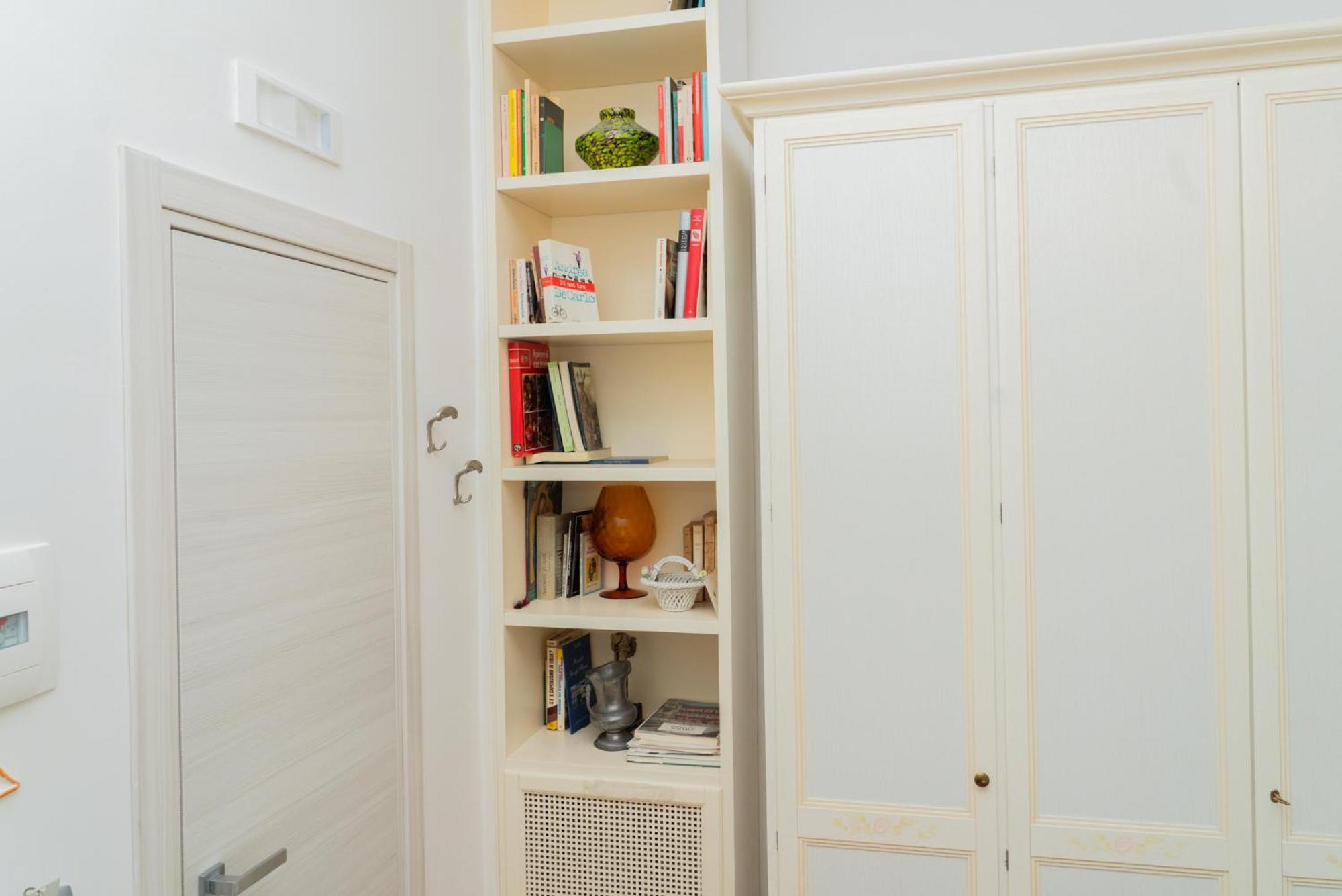 Suite Cervantes Naples Exterior photo
