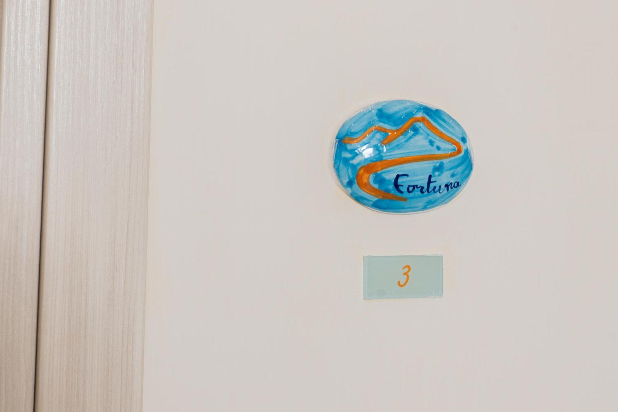 Suite Cervantes Naples Exterior photo