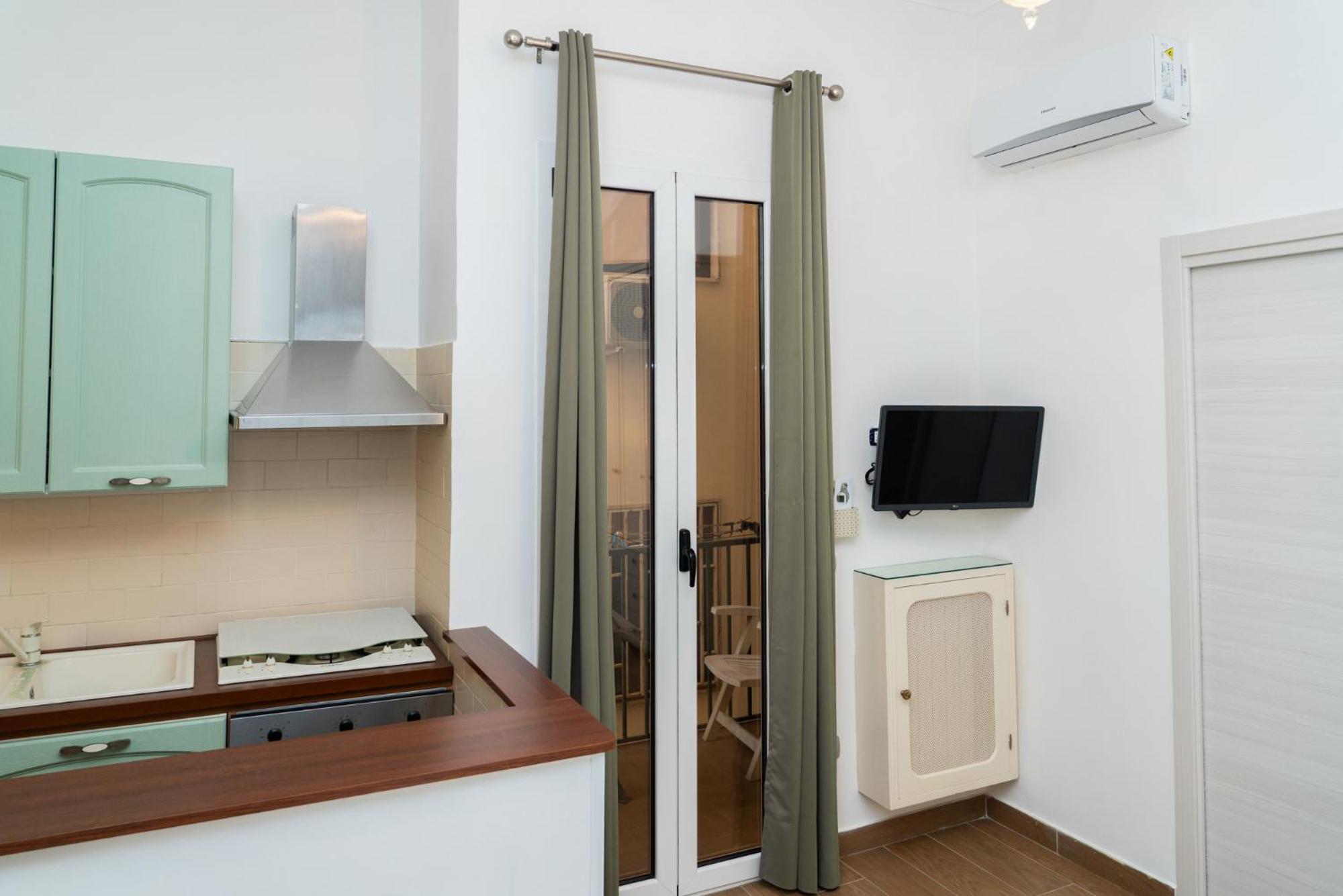 Suite Cervantes Naples Exterior photo